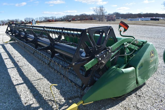 Image of John Deere 630F equipment image 1