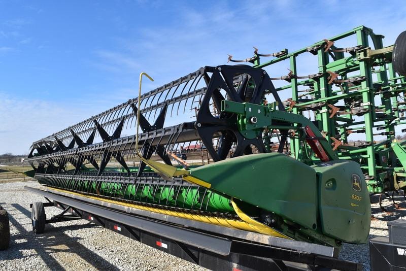 Main image John Deere 630F