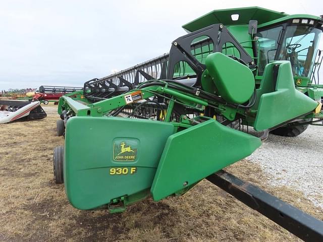 Image of John Deere 630F equipment image 4