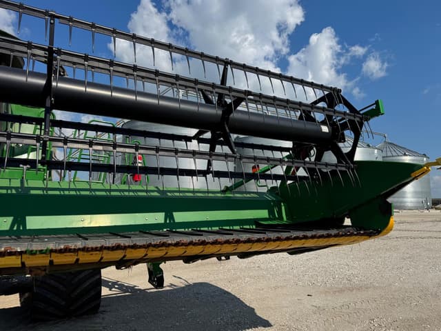 Image of John Deere 630FD equipment image 3