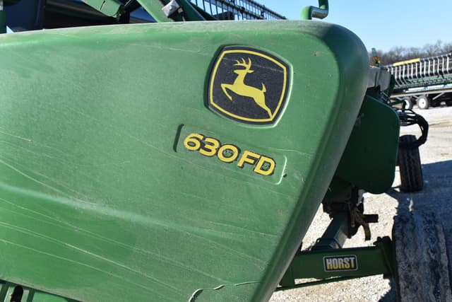 Image of John Deere 630FD equipment image 3