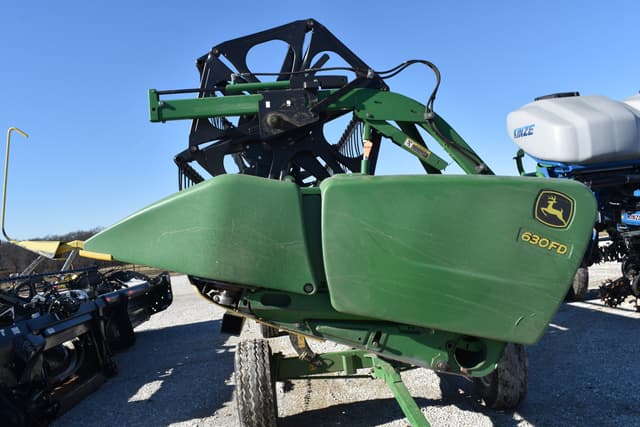 Image of John Deere 630FD equipment image 1