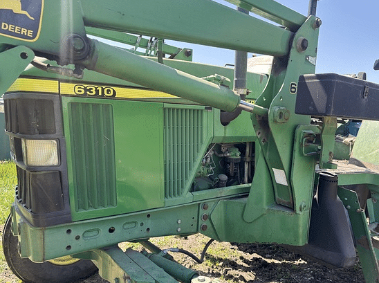 Image of John Deere 6310 equipment image 1