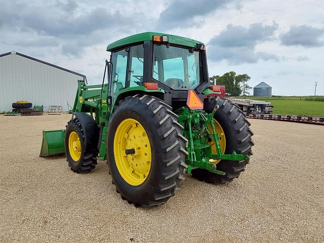 Image of John Deere 6310 equipment image 3