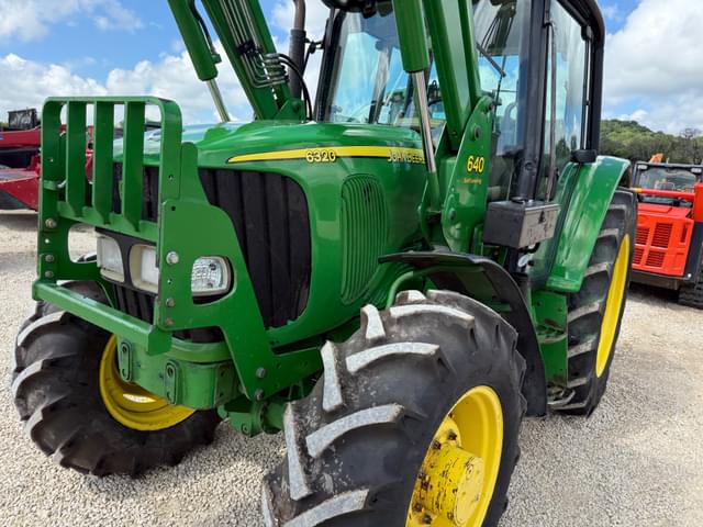 Image of John Deere 6320 equipment image 4