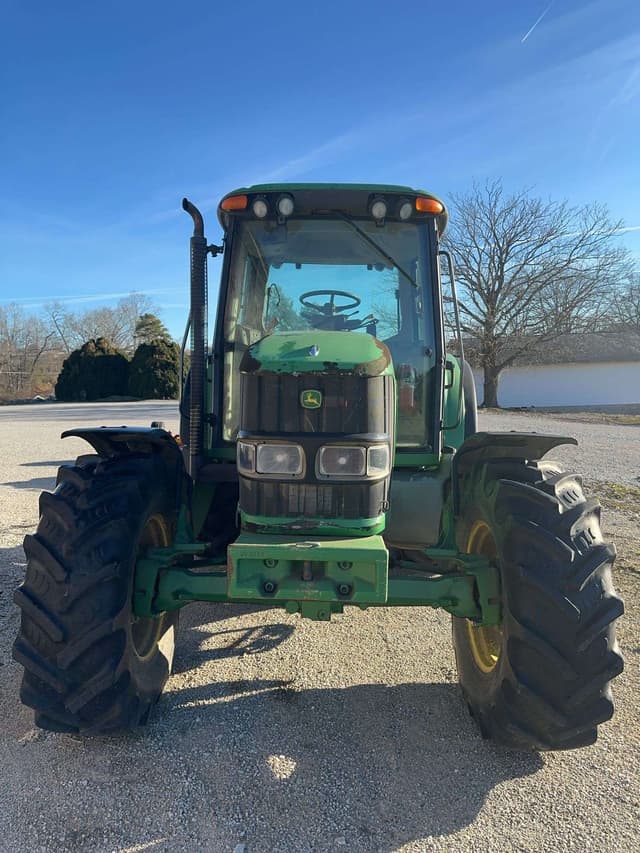 Image of John Deere 6320 equipment image 1