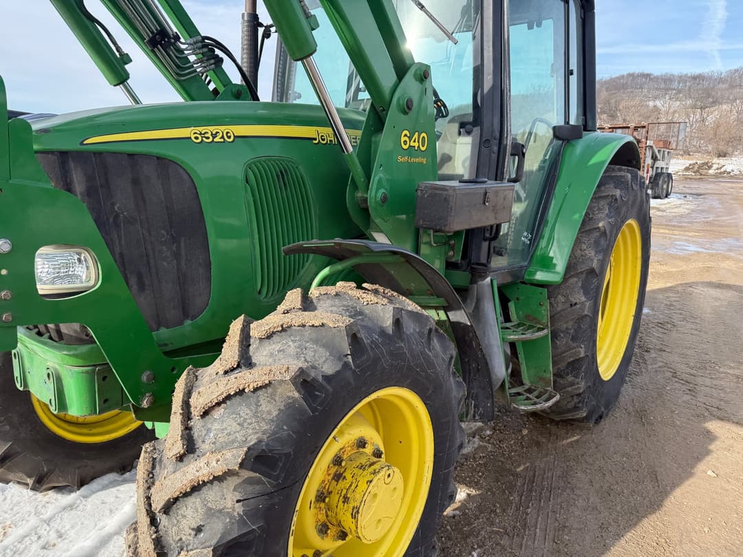 Image of John Deere 6320 Primary image
