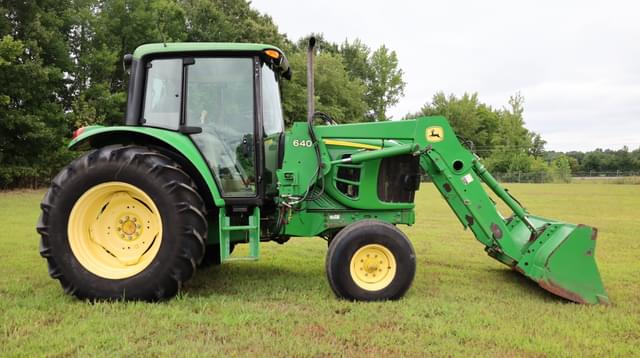 Image of John Deere 6330 equipment image 4