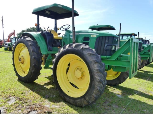 Image of John Deere 6330 equipment image 1
