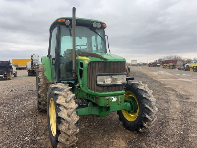 Image of John Deere 6330 equipment image 4
