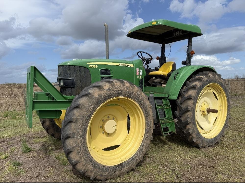 John Deere 6330 Equipment Image0