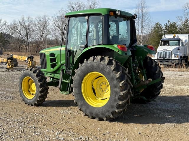 Image of John Deere 6330 equipment image 4
