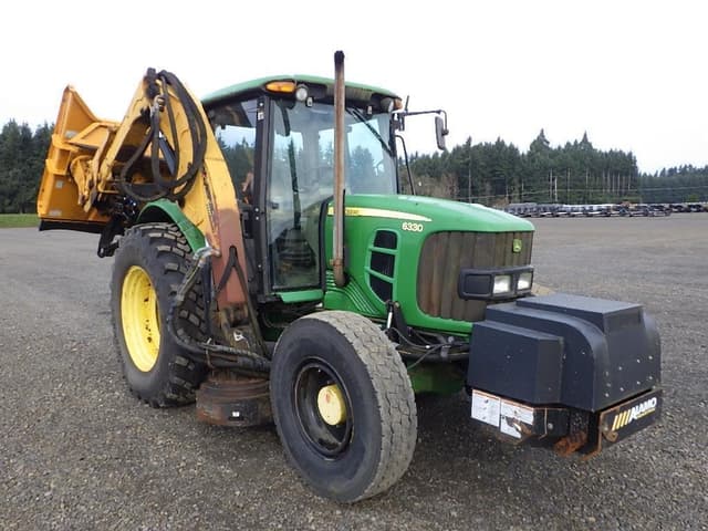 Image of John Deere 6330 equipment image 2