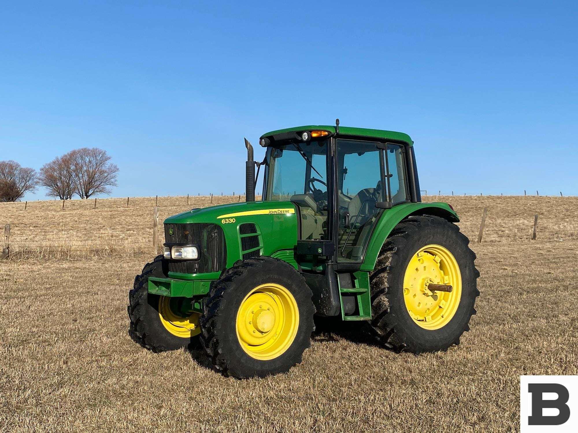 Main image John Deere 6330