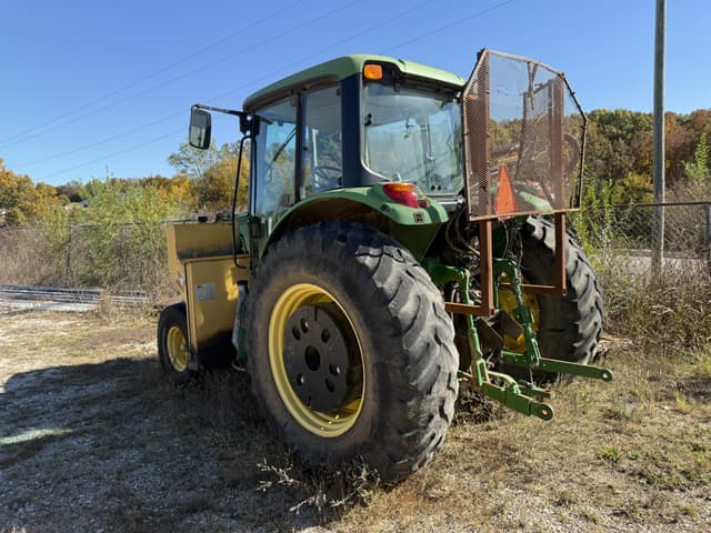 Image of John Deere 6330 equipment image 3