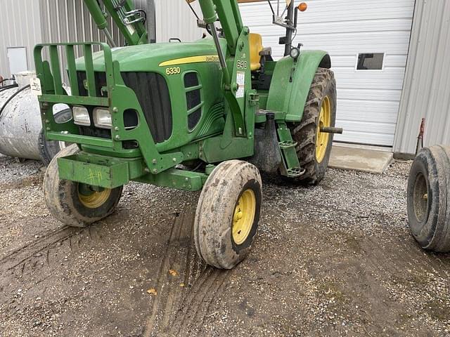 Image of John Deere 6330 equipment image 1