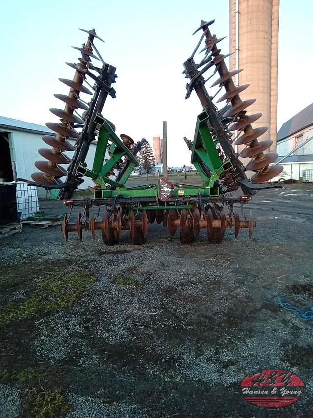 Image of John Deere 635 equipment image 3