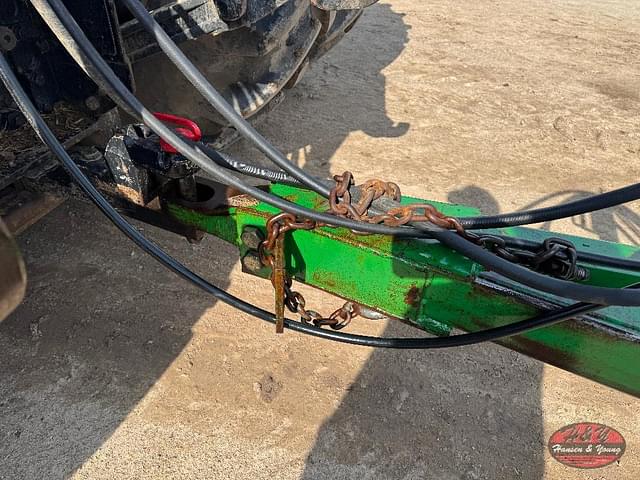 Image of John Deere 635 equipment image 2