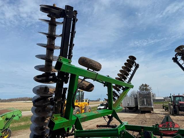 Image of John Deere 635 equipment image 4