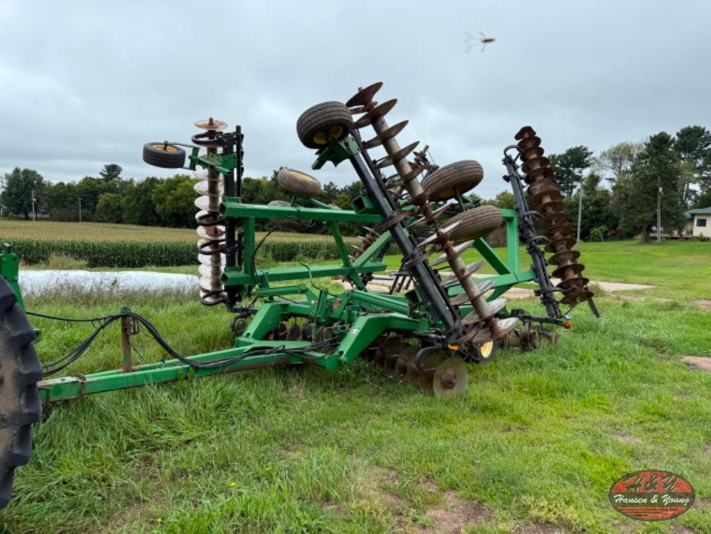 Image of John Deere 635 Primary image