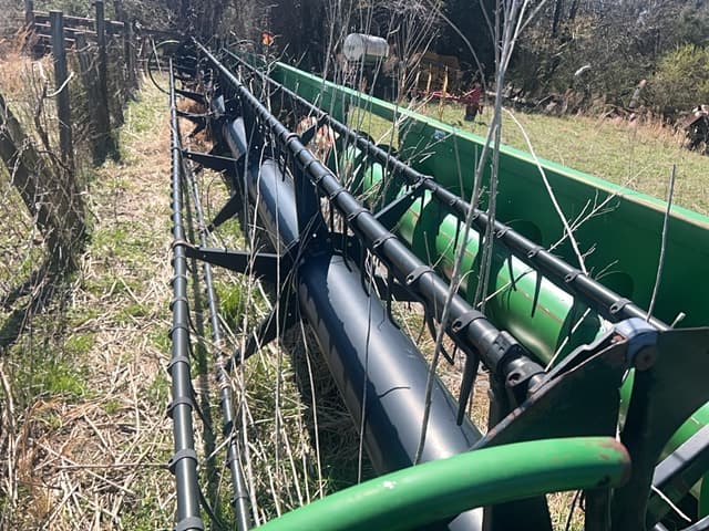 Image of John Deere 635F equipment image 3