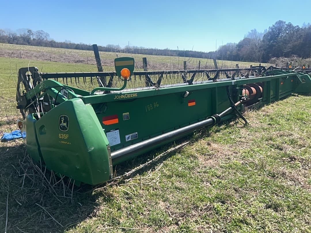 Image of John Deere 635F Primary image