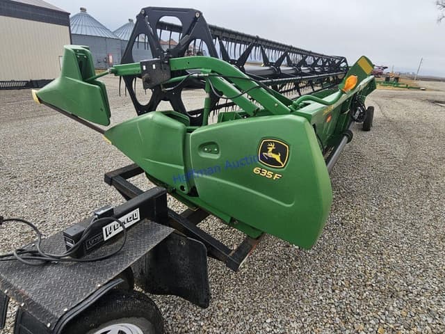 Image of John Deere 635F equipment image 4