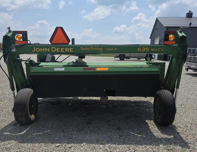 Image of John Deere 635 equipment image 3