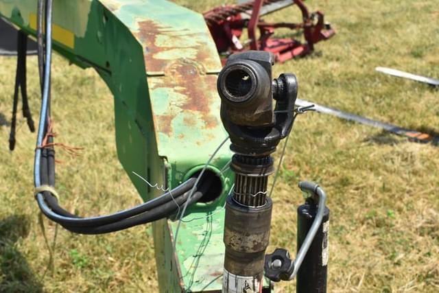 Image of John Deere 635 equipment image 4