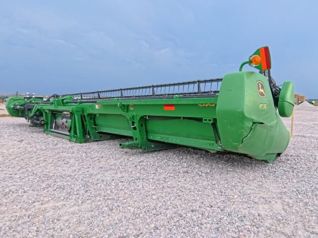 Image of John Deere 635D equipment image 4