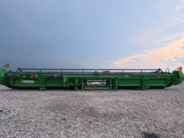 Image of John Deere 635D equipment image 3