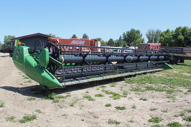 Image of John Deere 635D equipment image 3