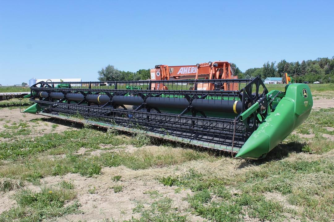 Image of John Deere 635D Primary image