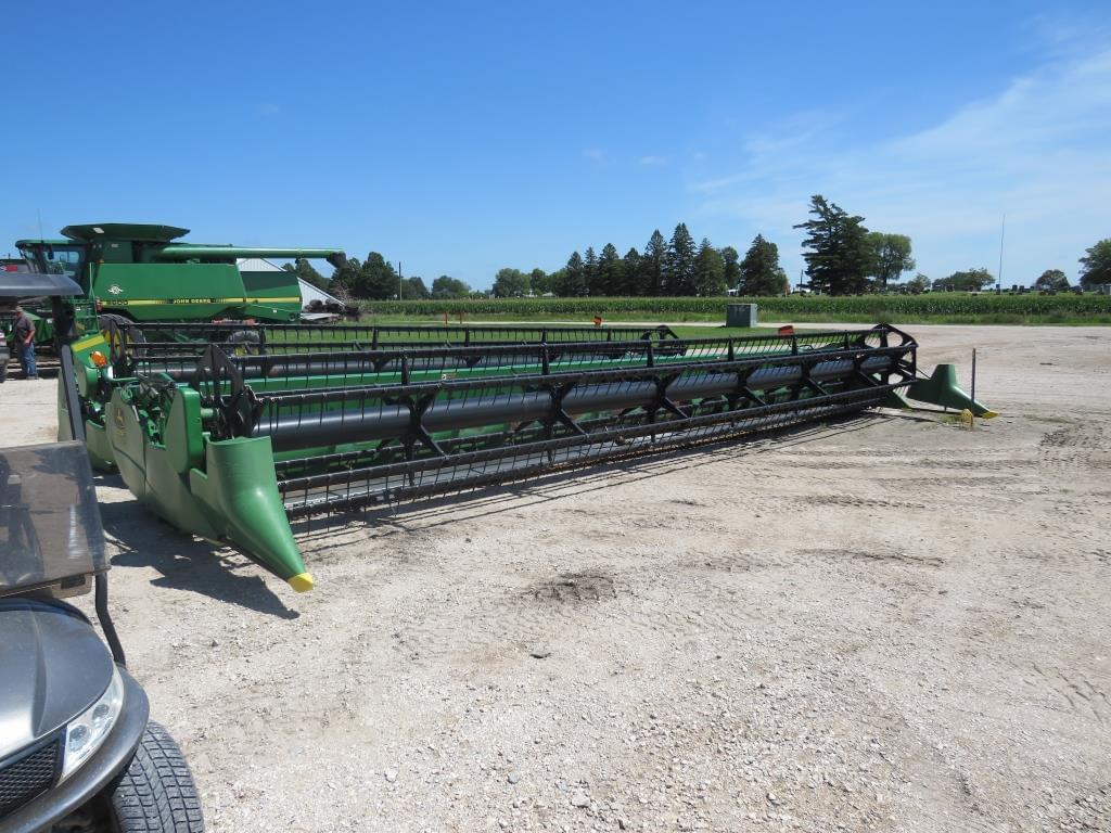 Image of John Deere 635F Primary image