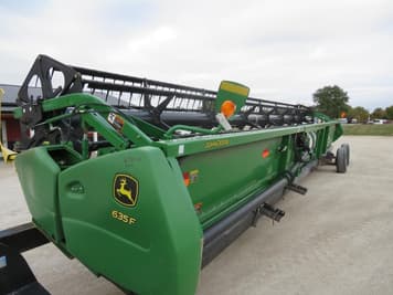 Main image John Deere 635F