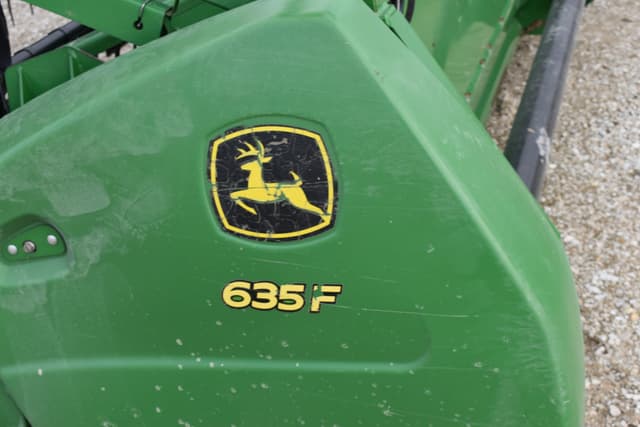 Image of John Deere 635F equipment image 3