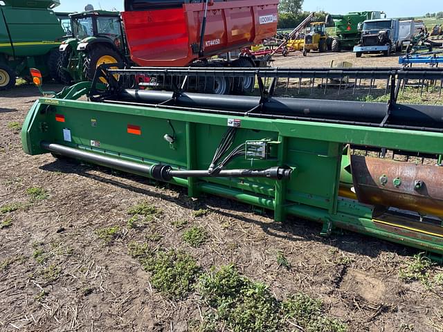 Image of John Deere 635F equipment image 3