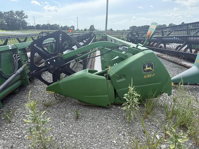 Image of John Deere 635F equipment image 1