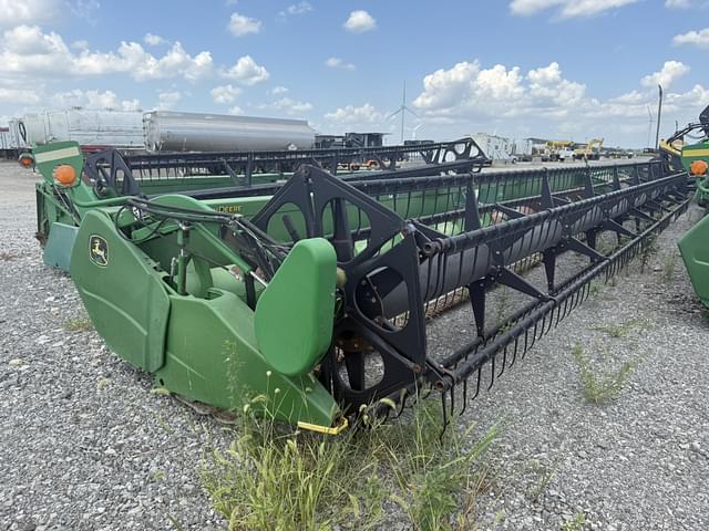 Image of John Deere 635F equipment image 3