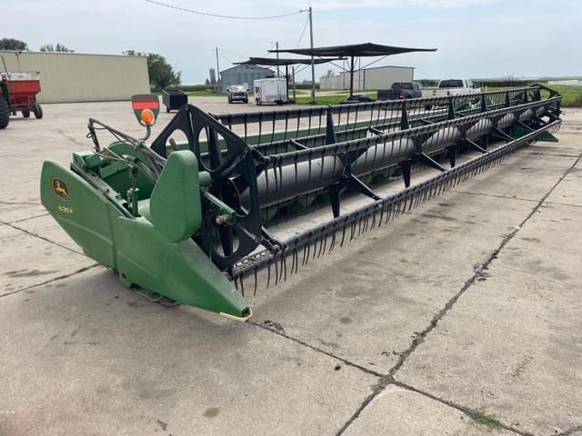 Image of John Deere 635F equipment image 1