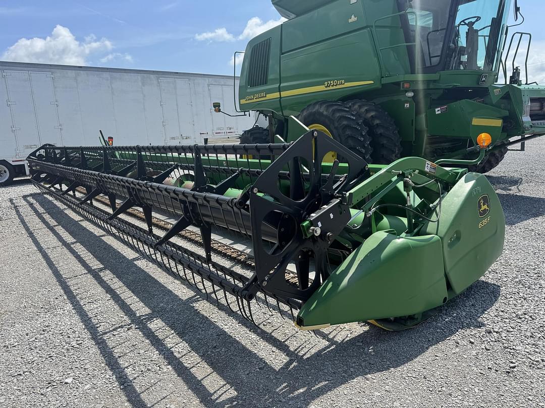 Image of John Deere 635F Primary image