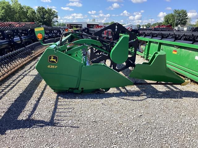 Image of John Deere 635F equipment image 1