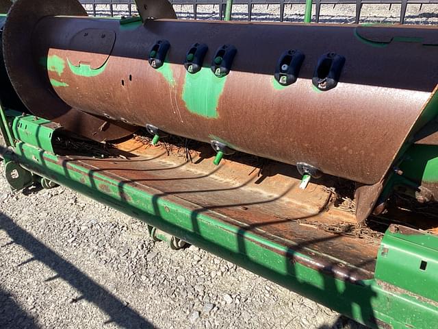 Image of John Deere 635F equipment image 3