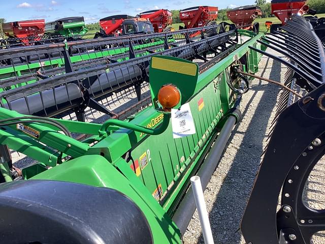 Image of John Deere 635F equipment image 4