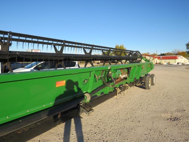 Image of John Deere 635F equipment image 3