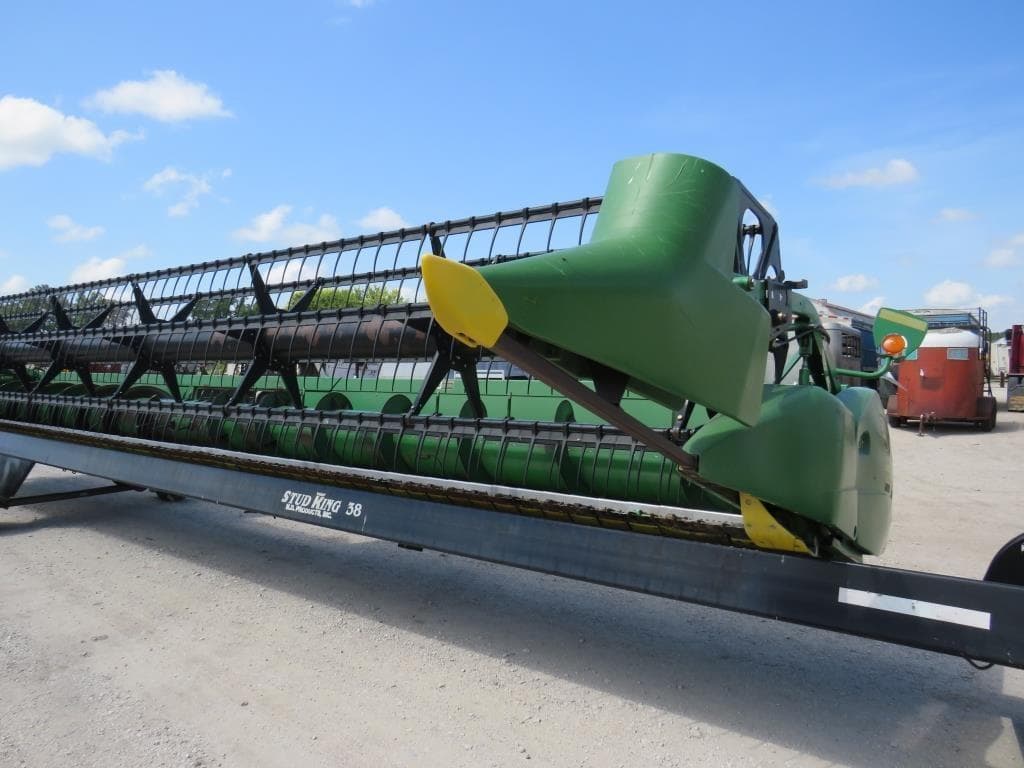 Image of John Deere 635F Primary image