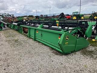 Image of John Deere 635F equipment image 2