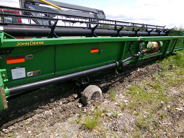 Image of John Deere 635F equipment image 3