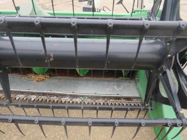 Image of John Deere 635F equipment image 2