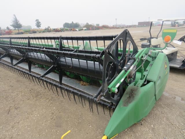 Image of John Deere 635F equipment image 1